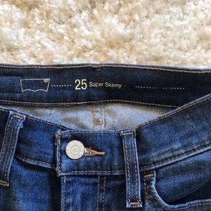 Levi’s super skinny jeans